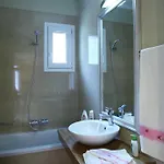 Villa Myrtis *
